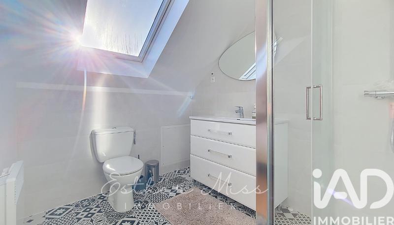 Maison - 160 m² - 8 pièces