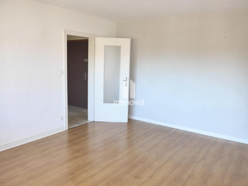 Appartement - 60 m² - 2 pièces