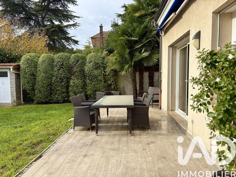 Maison - 144 m² - 6 pièces