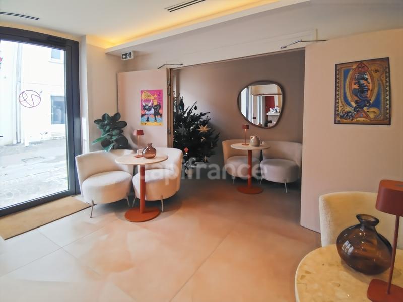 Fonds de commerce - 200 m²