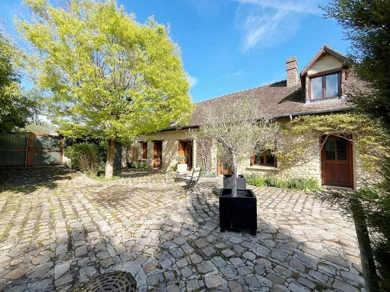 Maison - 160 m² - 7 pièces