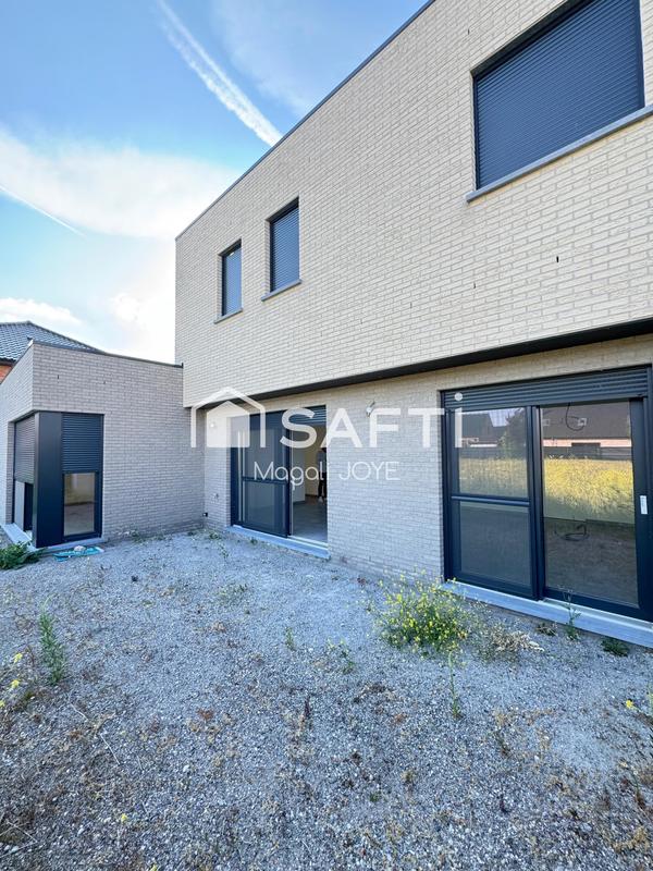 Maison - 178 m² - 8 pièces