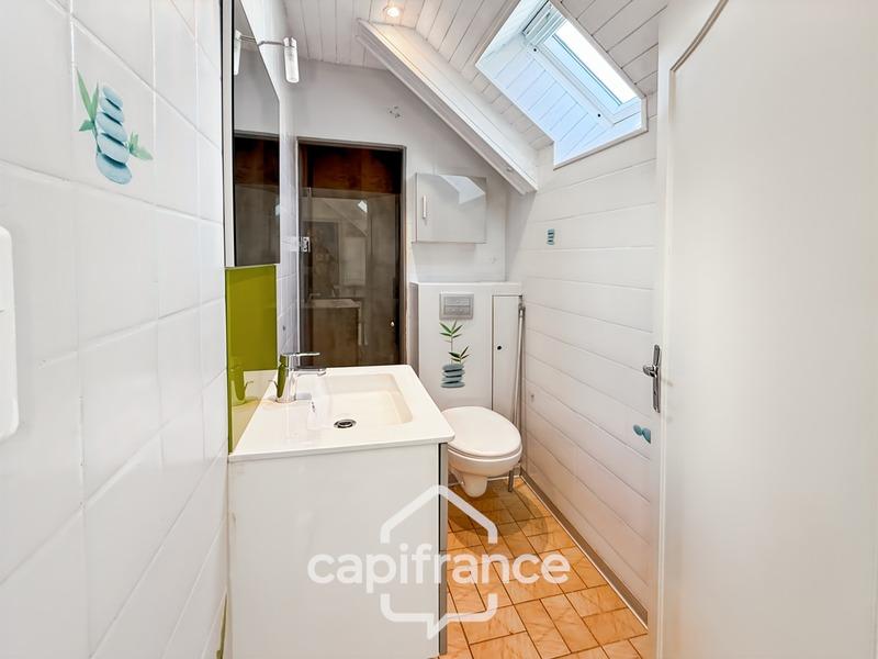 Maison - 193 m² - 9 pièces