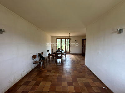 Maison - 89 m² - 5 pièces