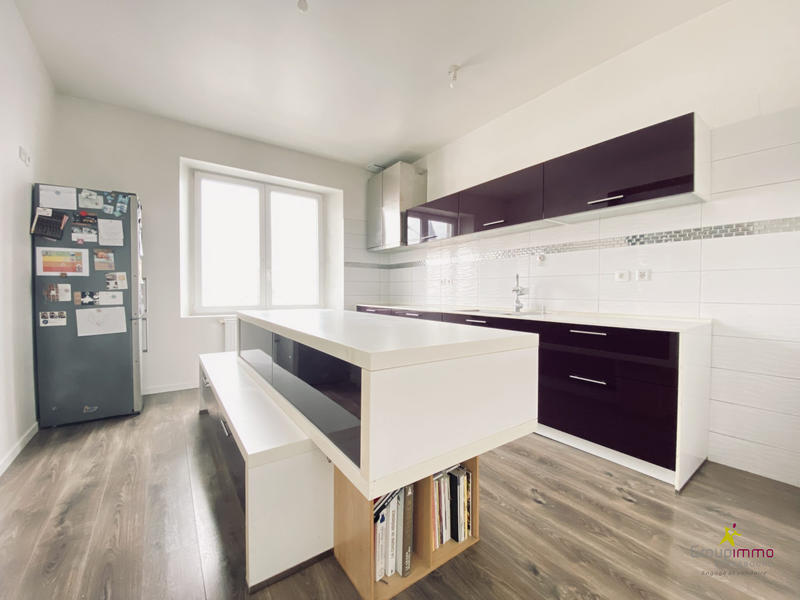 Appartement - 194 m² - 5 pièces