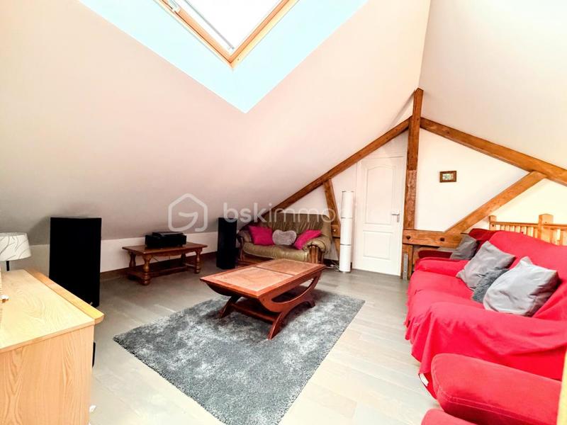 Maison - 289 m² - 12 pièces