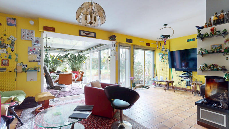 Viager - Maison - 156 m² - 8 pièces