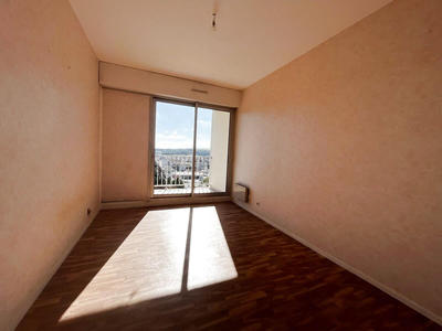 Appartement - 114 m² - 5 pièces