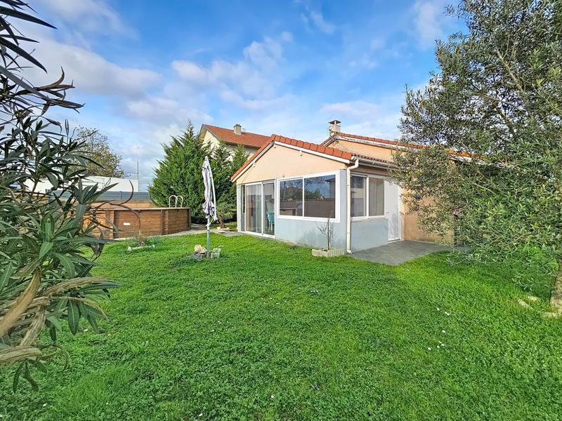 Maison - 110 m² - 5 pièces