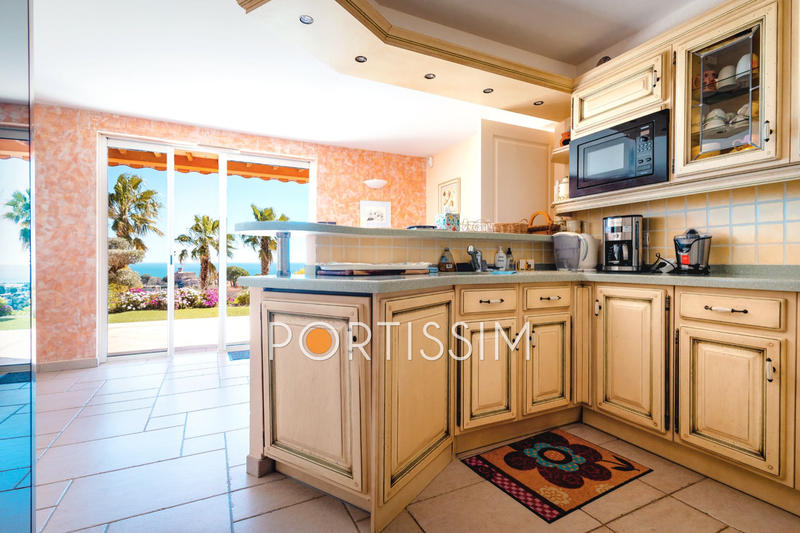 Maison de maîtres - 180 m² - 8 pièces