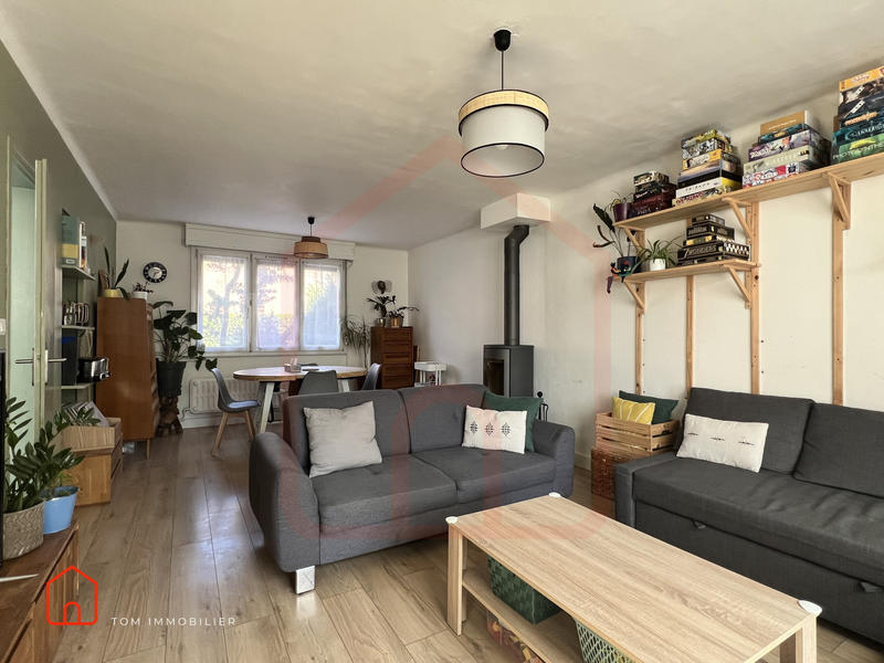 Maison - 94 m² - 4 pièces