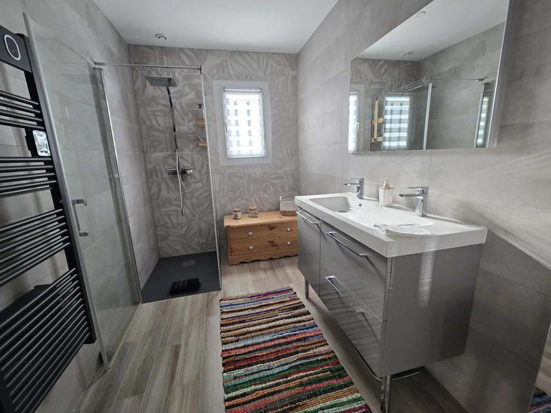 Maison - 111 m² - 5 pièces