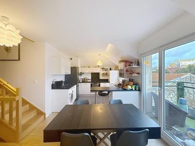 Duplex - 82 m² - 4 pièces