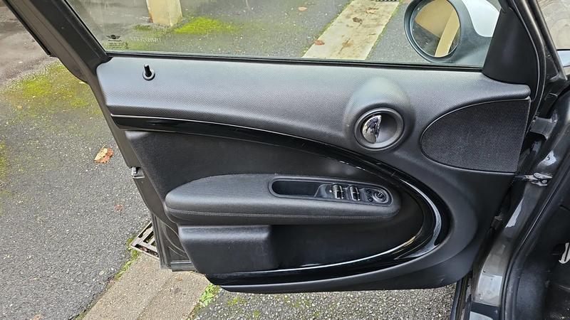 Mini Countryman 2.0 Cooper Sd 143 Red Hot Chili - Toit ouvrant