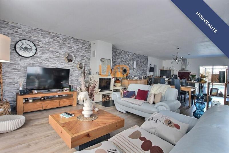 Maison - 144 m² - 6 pièces