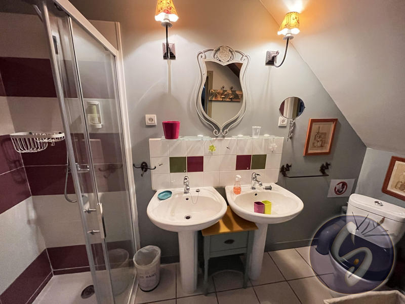 Maison - 616 m² - 19 pièces