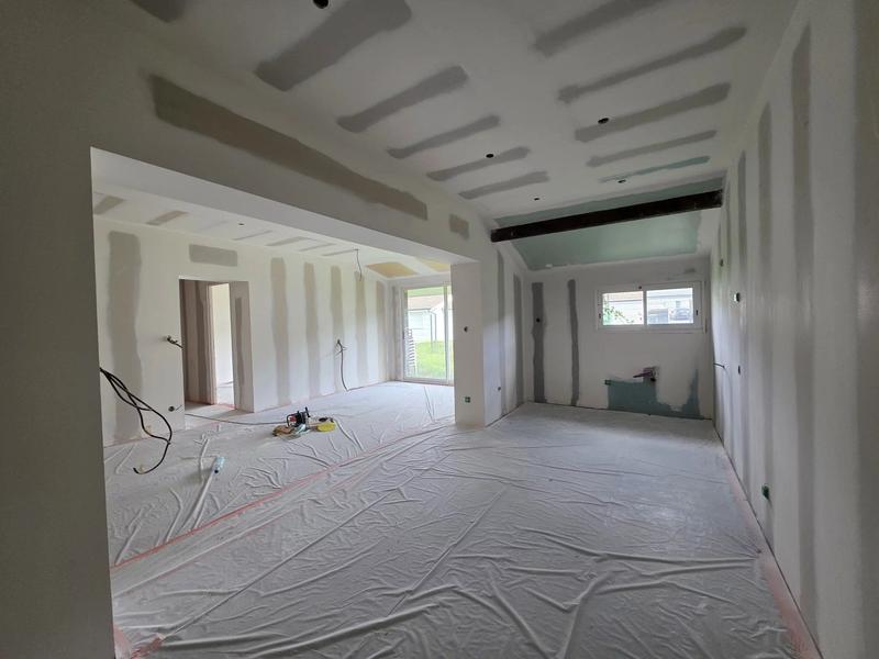 Maison - 111 m² - 4 pièces