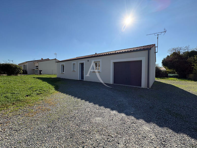 Maison - 87 m² - 4 pièces