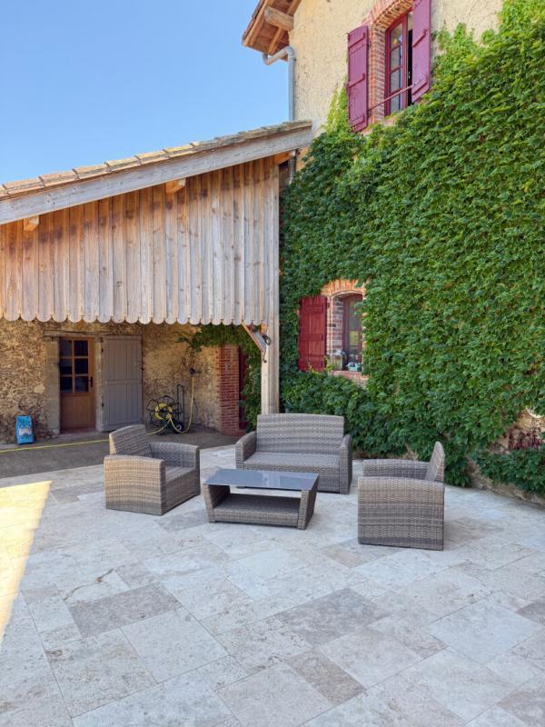 Propriété - 430 m² - 14 pièces