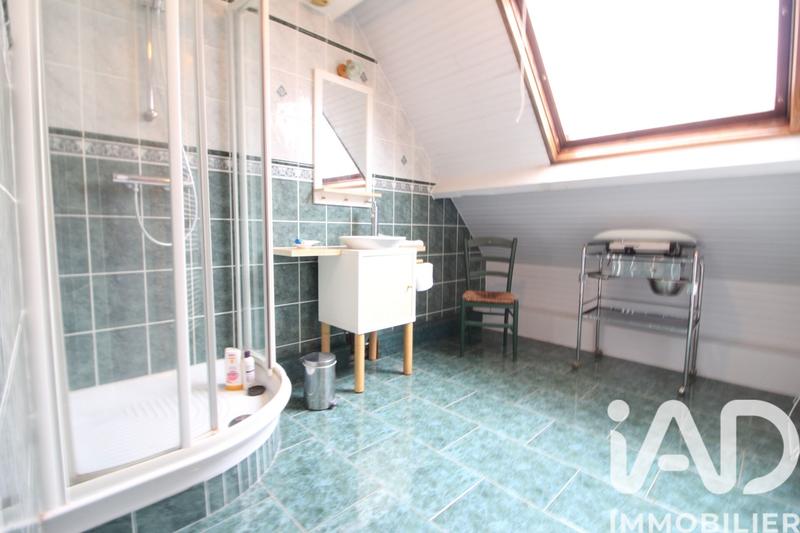 Maison - 180 m² - 6 pièces