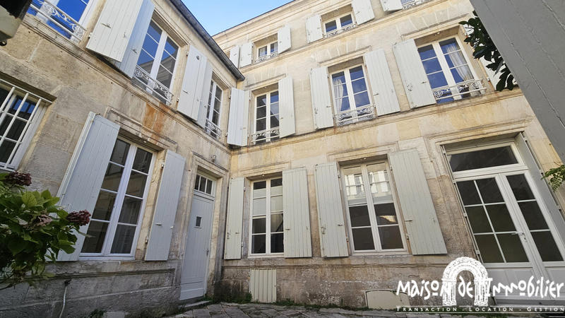 Maison - 136 m² - 6 pièces