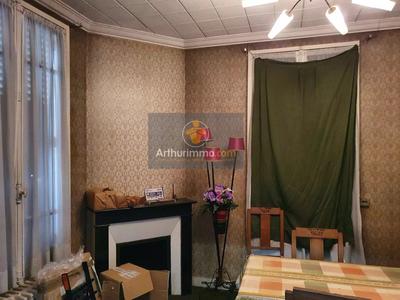 Maison - 80 m² - 5 pièces