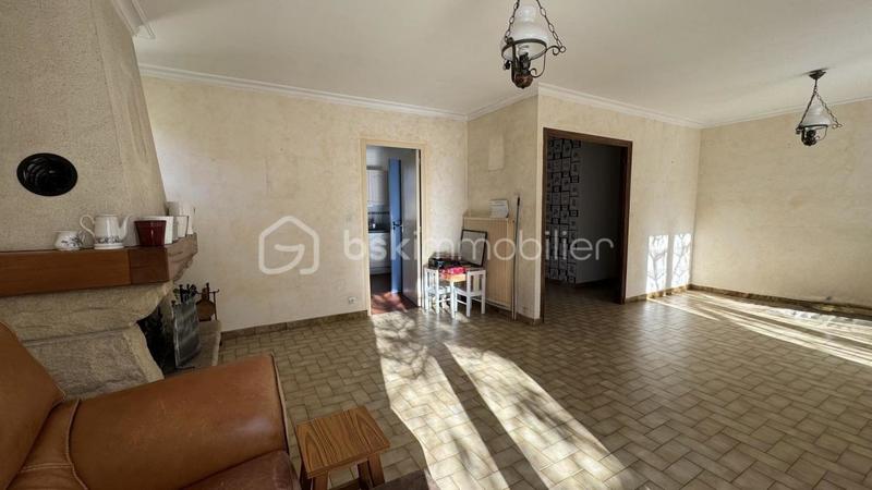 Maison traditionnelle - 120 m² - 6 pièces