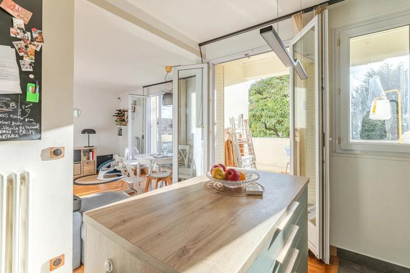 Appartement - 65 m² - 3 pièces