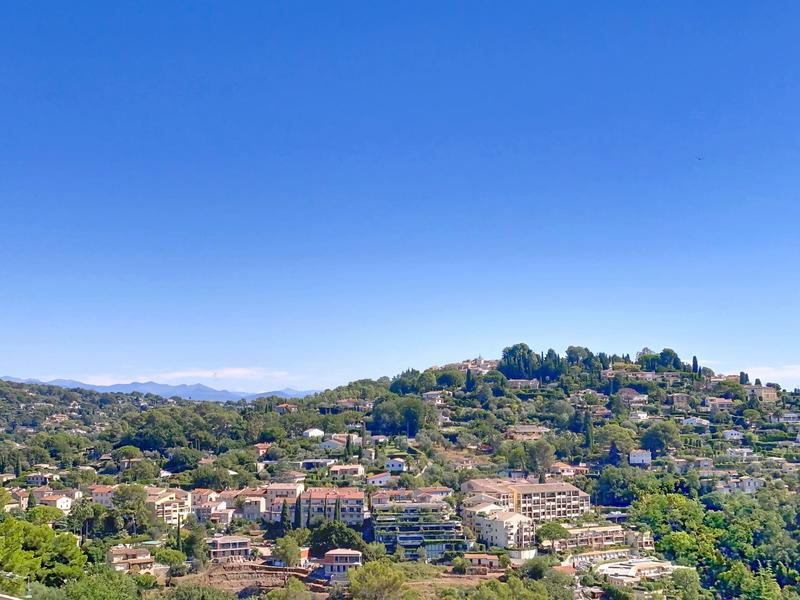 Maison traditionnelle - 160 m² - 5 pièces