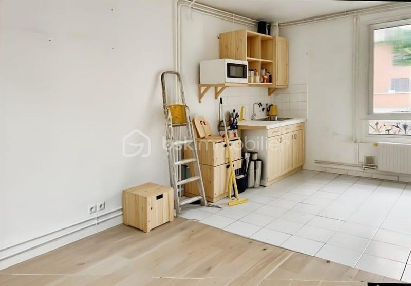 Studio - 24 m² - 1 pièce