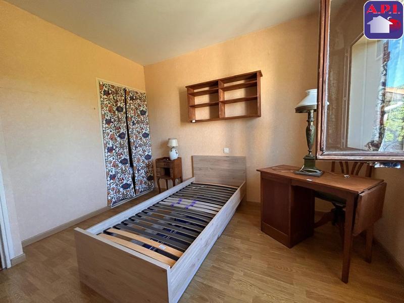 Maison - 96 m² - 6 pièces