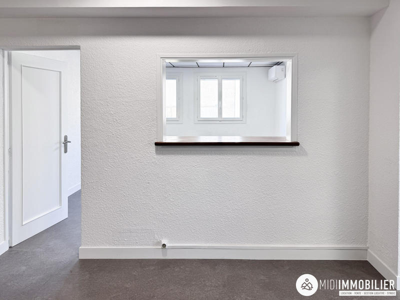 Bureau - 63 m² - 2 pièces