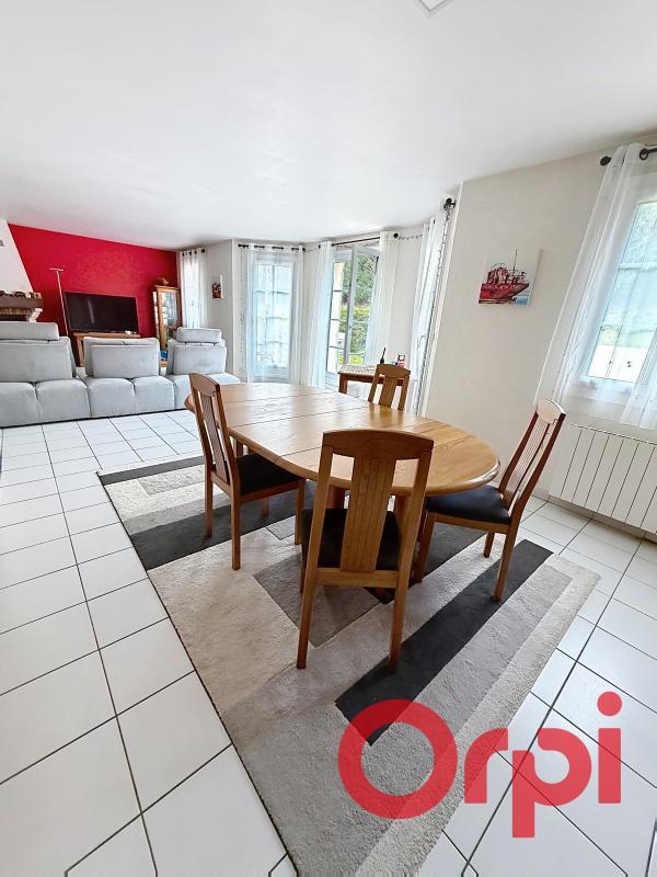 Maison - 175 m² - 6 pièces