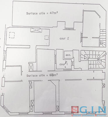 Appartement - 155 m² - 5 pièces