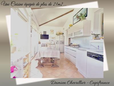 Maison - 157 m² - 8 pièces