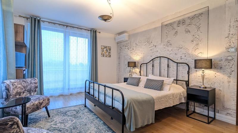 Maison - 200 m² - 7 pièces