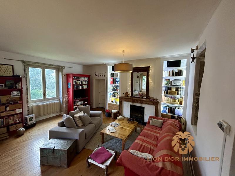 Maison ancienne - 187 m² - 7 pièces