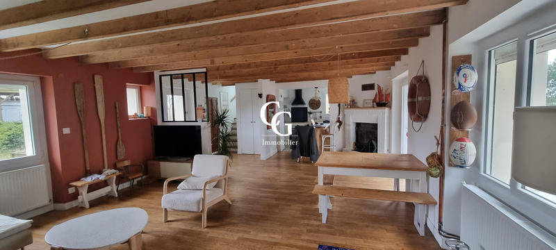 Maison - 130 m² - 6 pièces