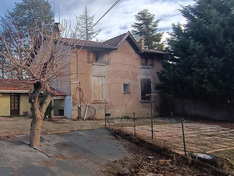 Maison - 144 m² - 7 pièces