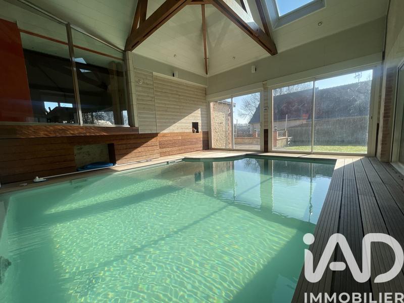 Maison - 200 m² - 6 pièces