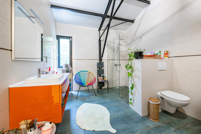 Maison - 389 m² - 10 pièces