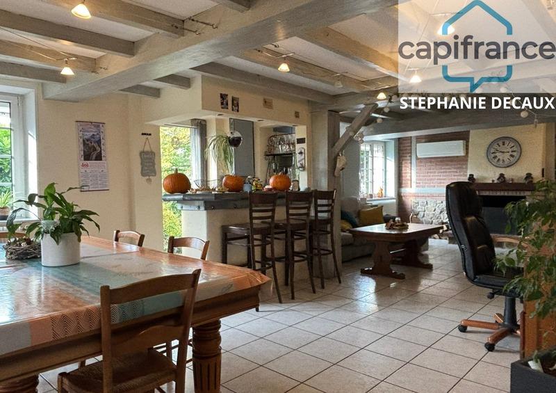 Maison - 147 m² - 8 pièces