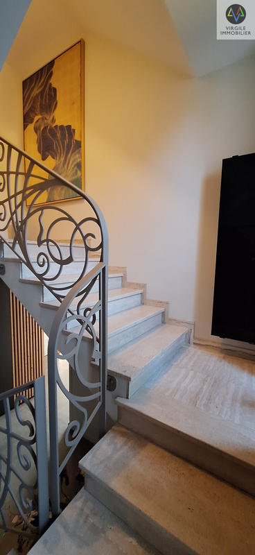 Villa - 174 m² - 6 pièces