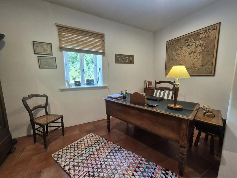 Maison - 292 m² - 8 pièces