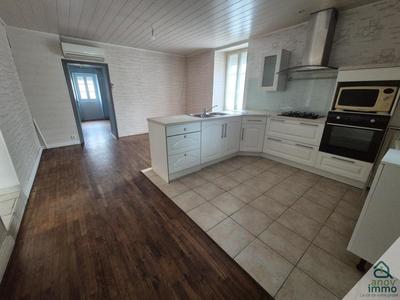 Maison de bourg - 142 m² - 7 pièces