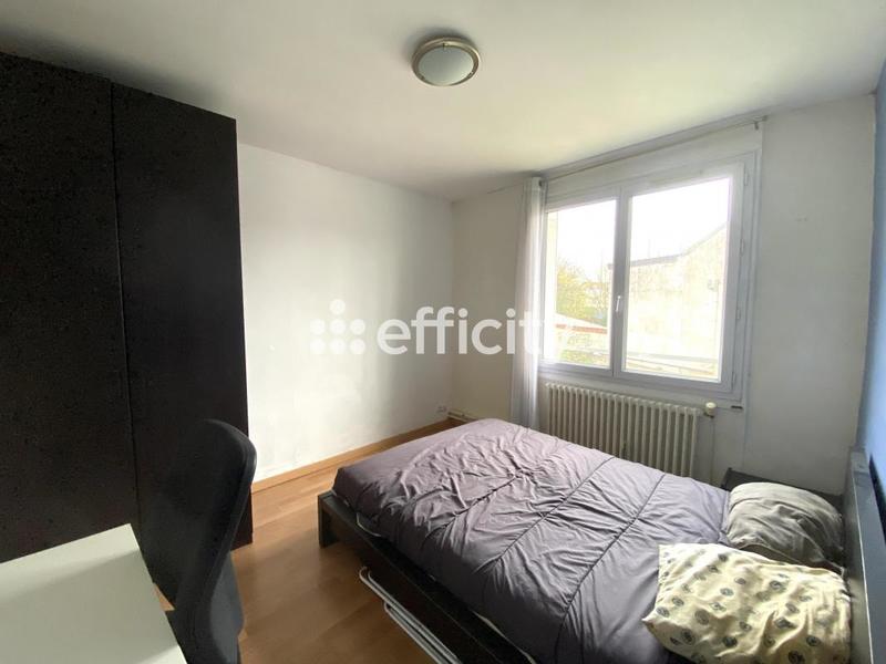 Appartement - 89 m² - 5 pièces