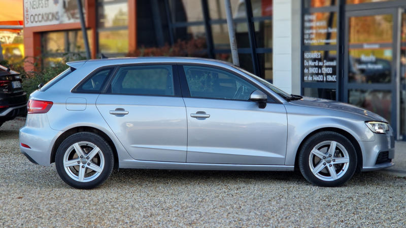 Audi A3 sportback 1.6 Tdi 116 s tronic 7 Business line