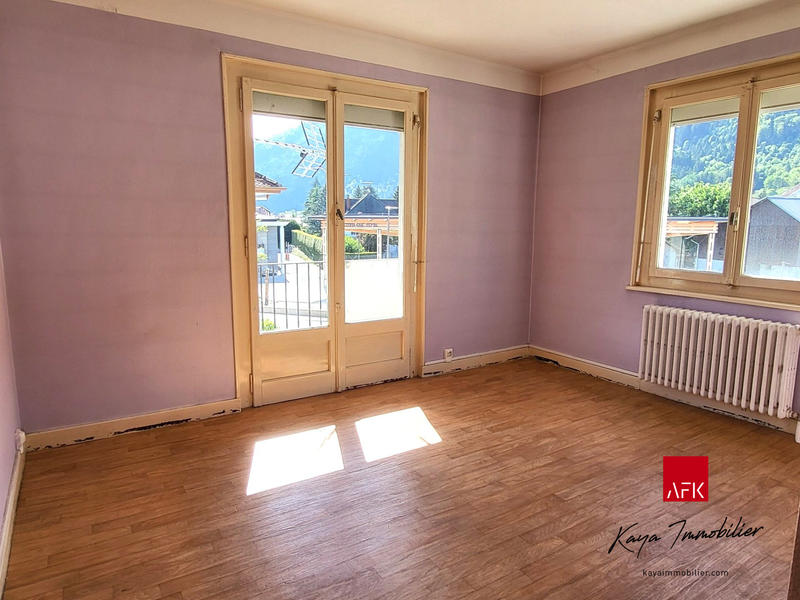 Appartement - 84 m² - 5 pièces