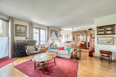 Appartement - 87 m² - 3 pièces