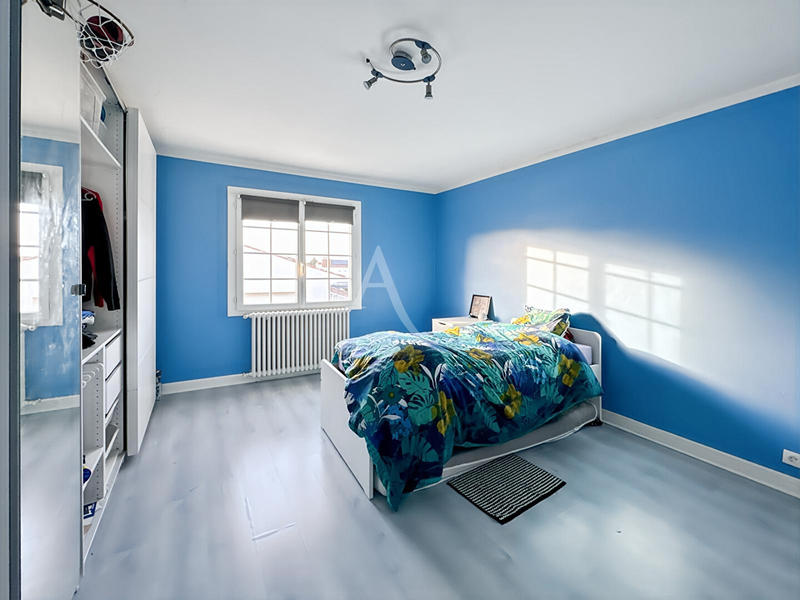 Maison - 196 m² - 6 pièces